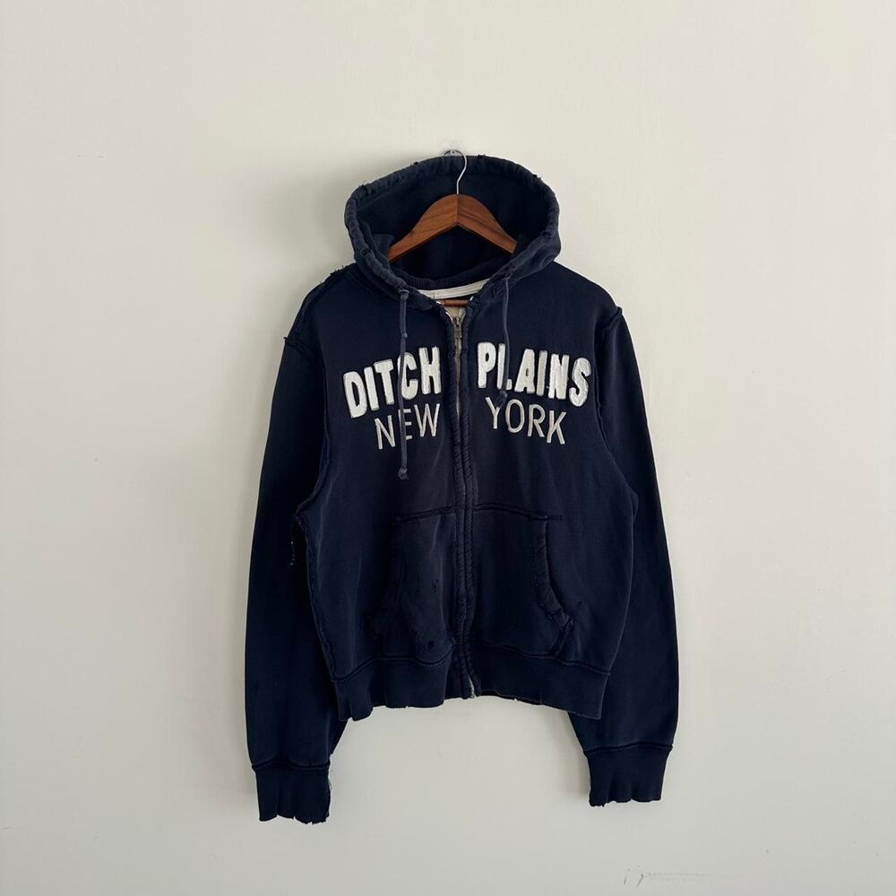 Vintage y2k Aeropostale Style New York Zip Up Hoodie